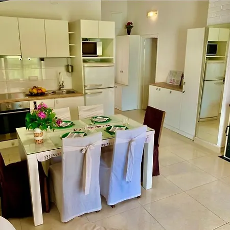 Διαμέρισμα Neve Grebaštica